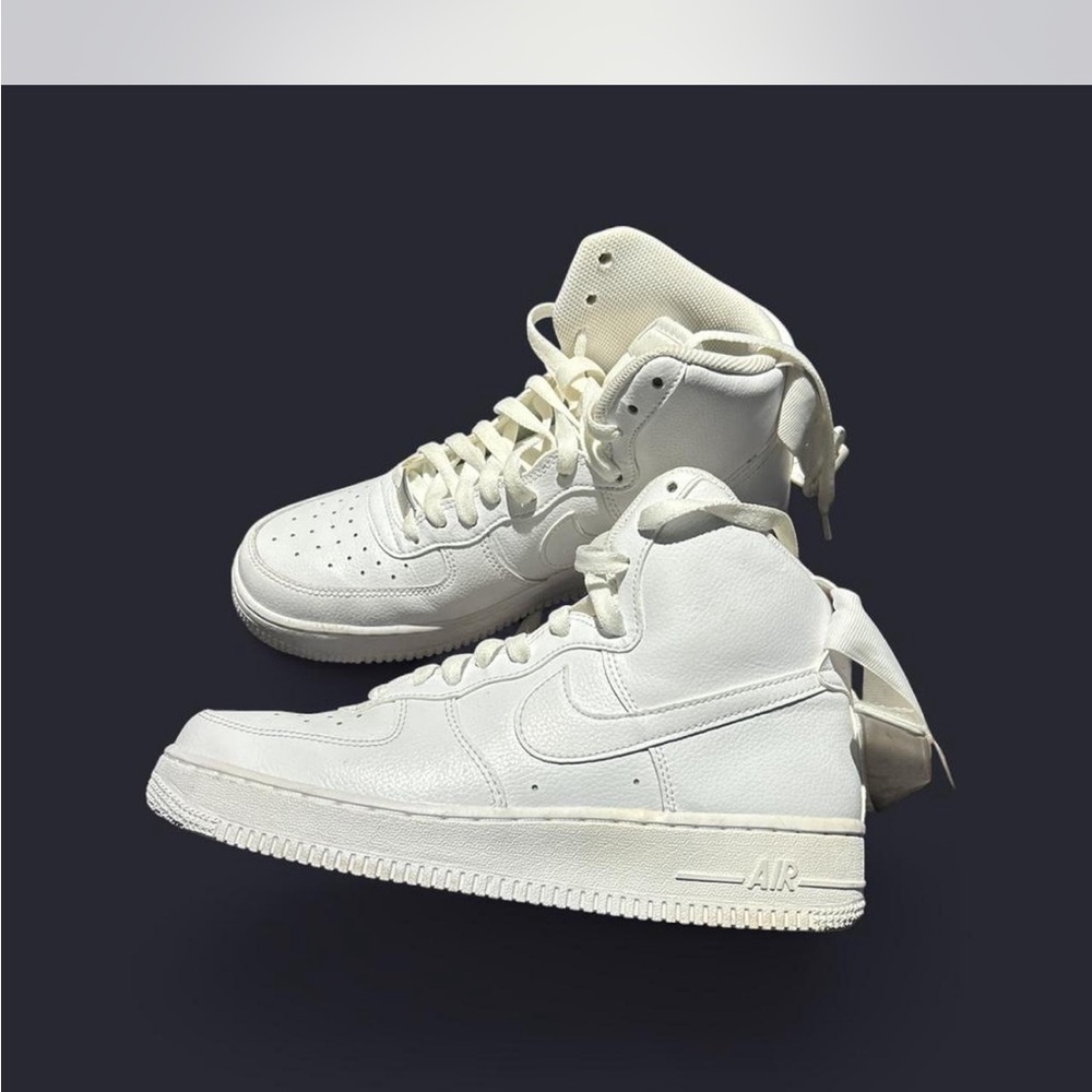 Nike Air White Leather High-Tops